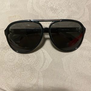 Gucci men sunglasses